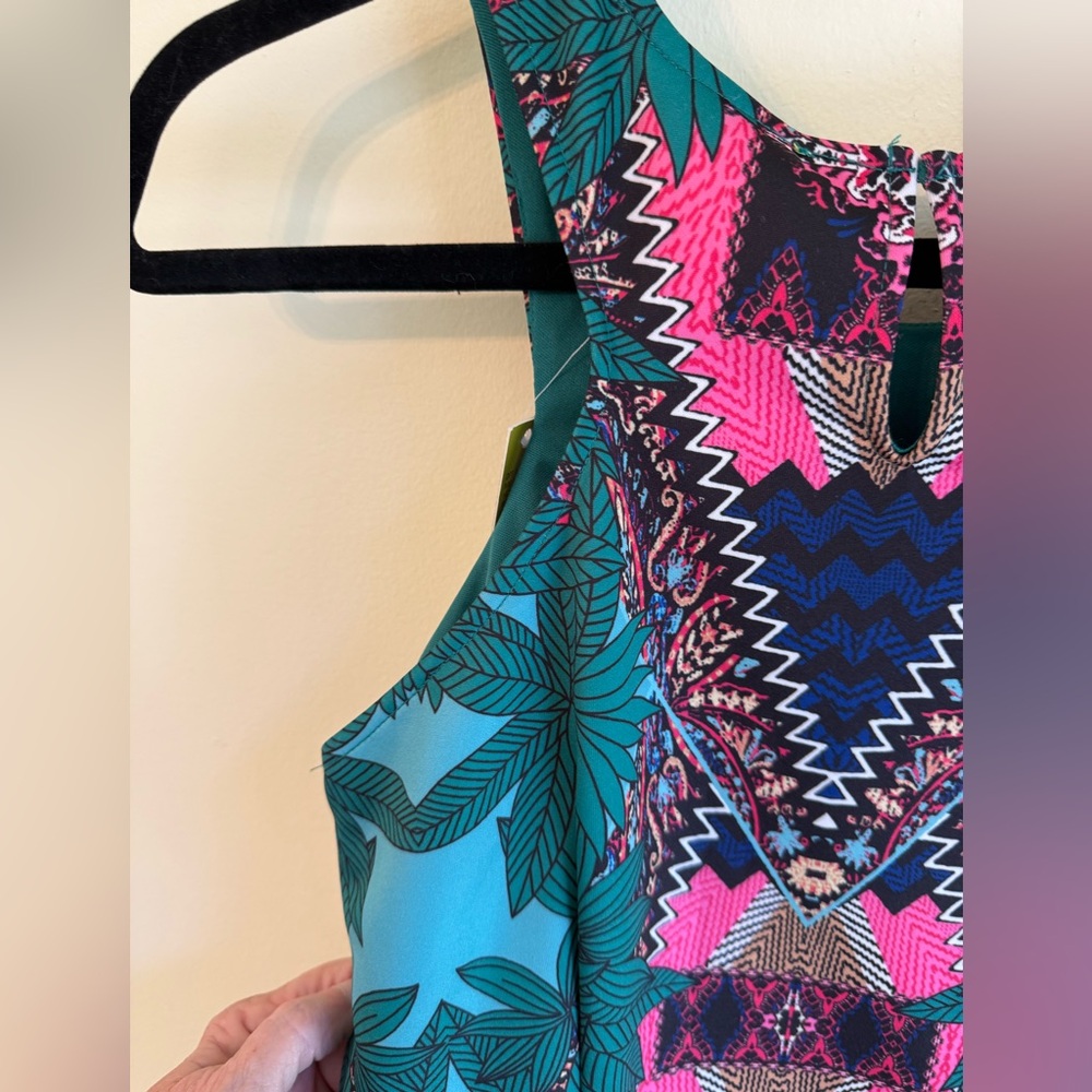 Gianni Bini Teal and Pink Patterned Dress *NEW WITH TAGS* - Picture 9 of 12